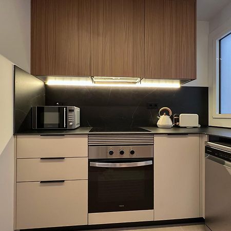 Stay U-Nique Apartments Balmes II Барселона Екстериор снимка