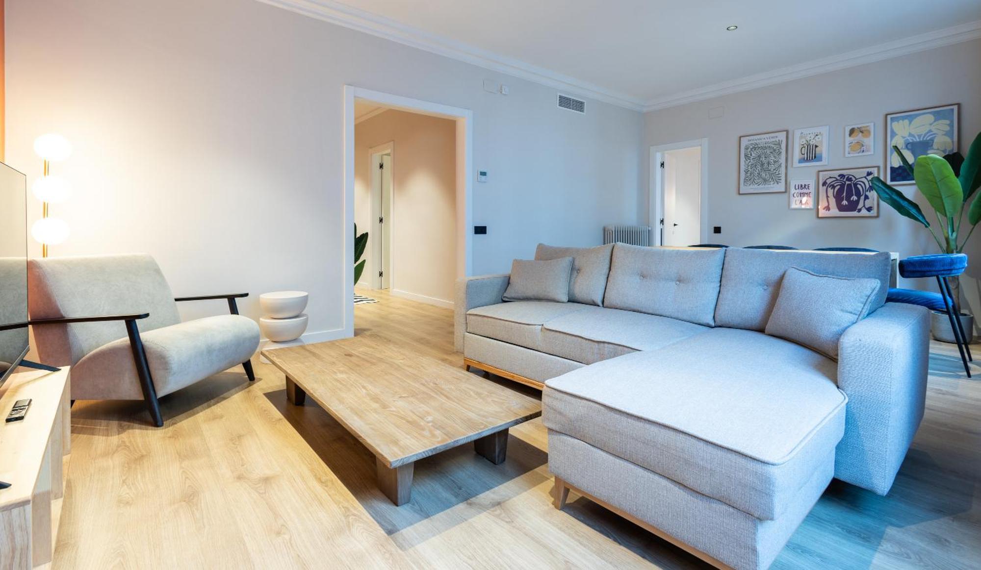 Stay U-Nique Apartments Balmes II Барселона Екстериор снимка
