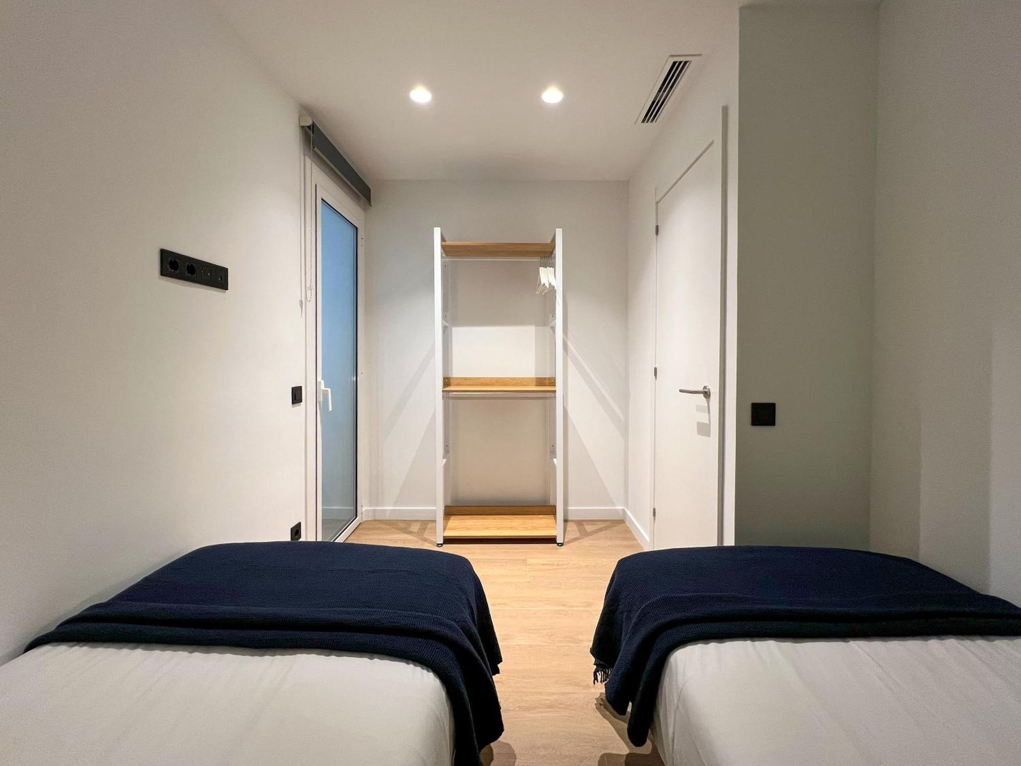 Stay U-Nique Apartments Balmes II Барселона Екстериор снимка