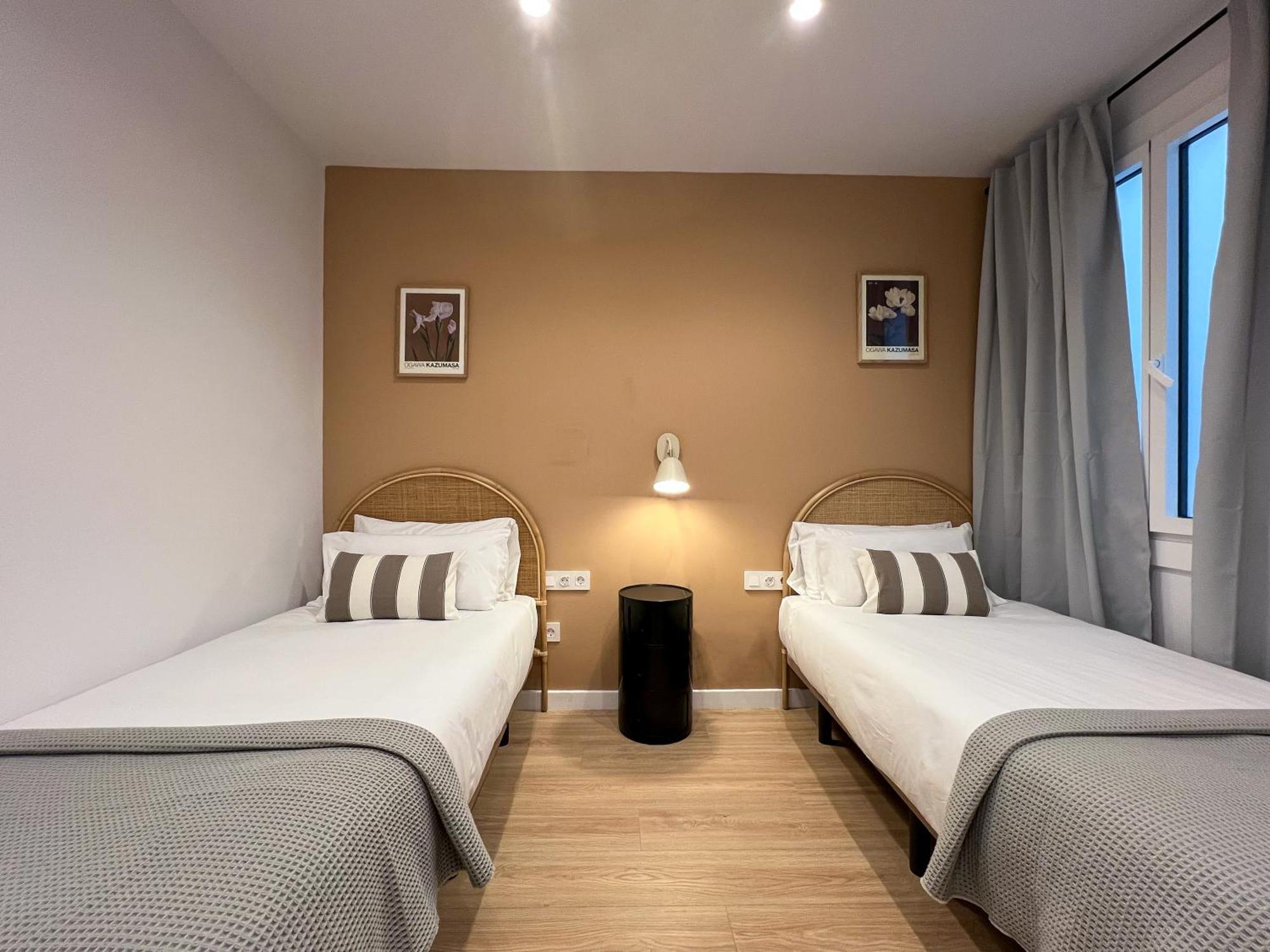 Stay U-Nique Apartments Balmes II Барселона Екстериор снимка