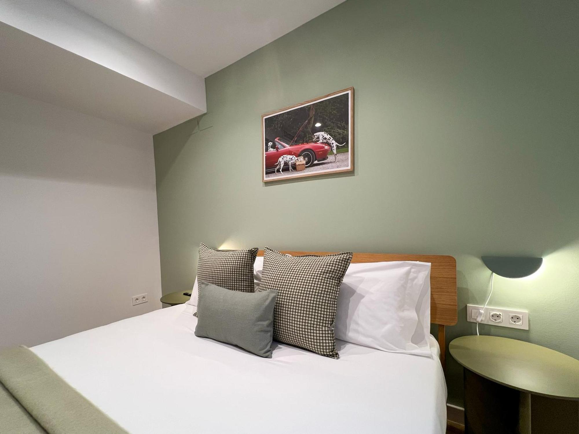 Stay U-Nique Apartments Balmes II Барселона Екстериор снимка